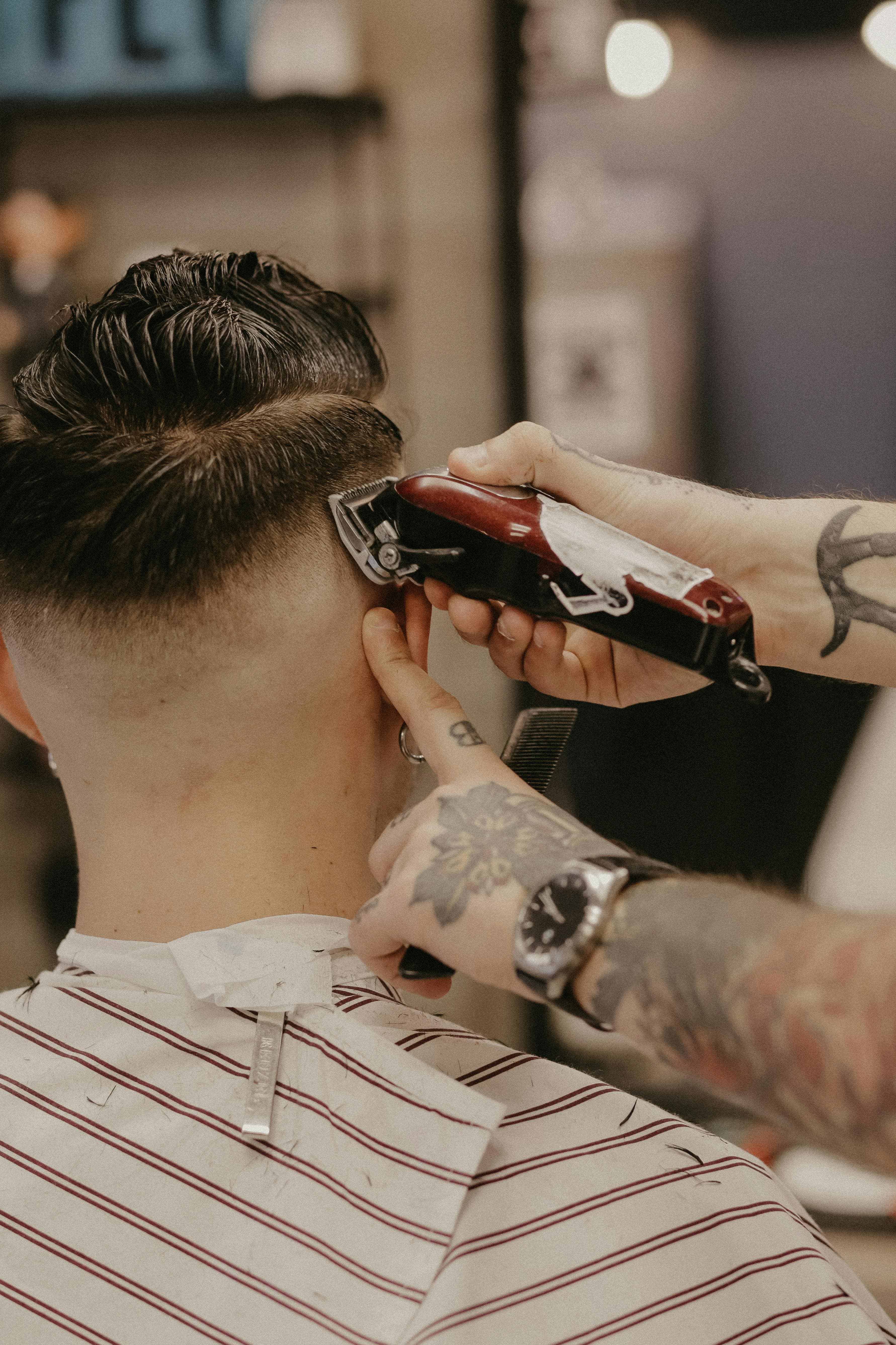 Corte fade moderno